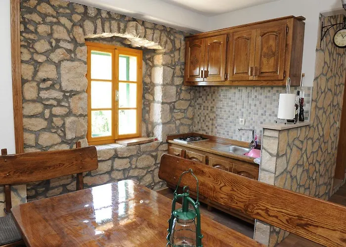 Апартаменты Isolated With A Parking Space Pasicina, Neretva Delta - Usce Neretve - 12021