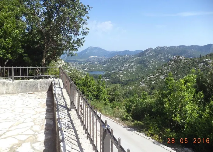 Isolated With A Parking Space Pasicina, Neretva Delta - Usce Neretve - 12021